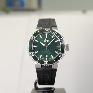 Oris Aquis Date Fullset Neu Werksverklebt