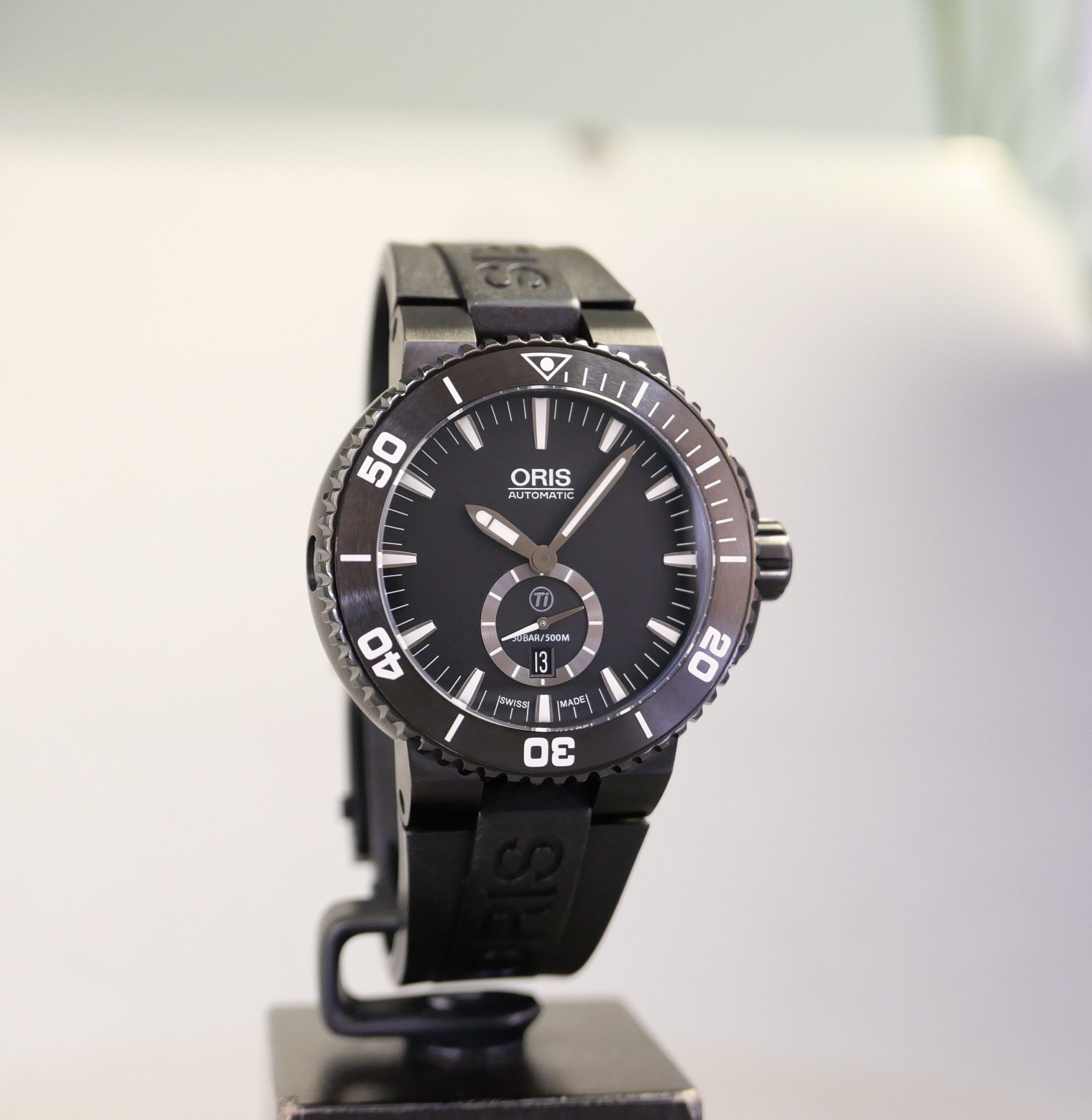 Oris Aquis Titan Small Date Fullset – Bild 2