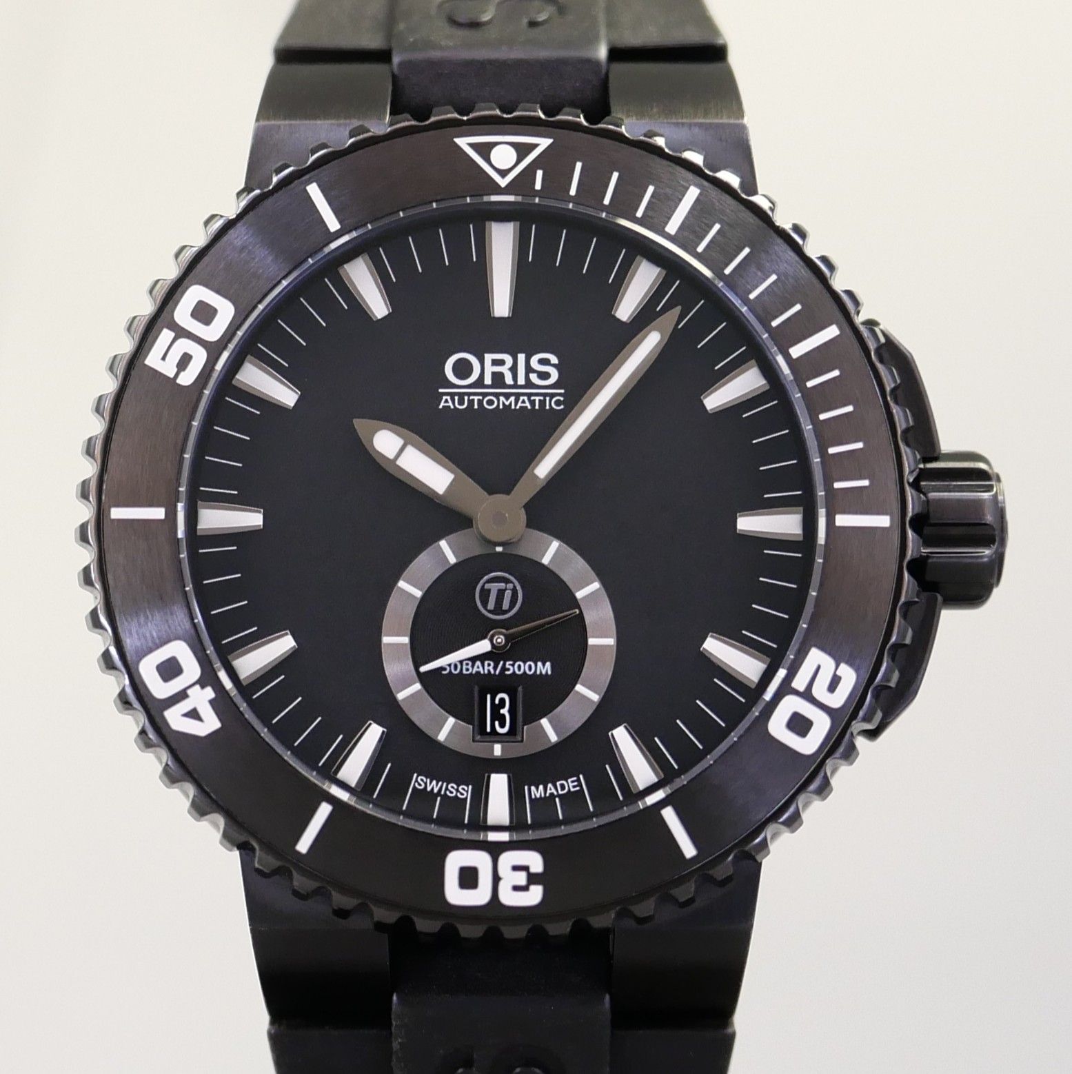 Oris Aquis Titan Small Date Fullset – Bild 10