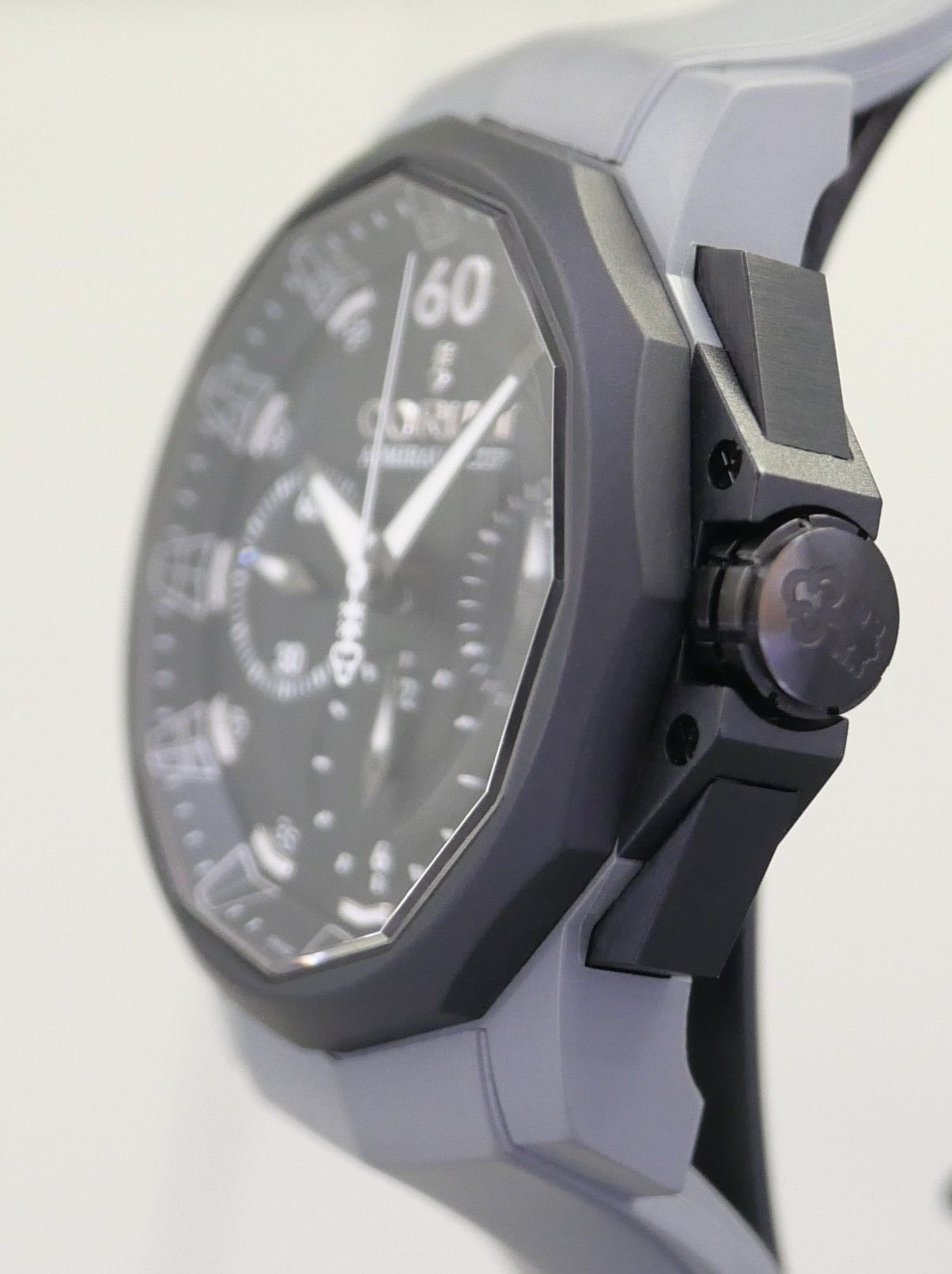 Corum Admiral's Cup Challenger 44 Chrono Fullset LTD – Bild 12