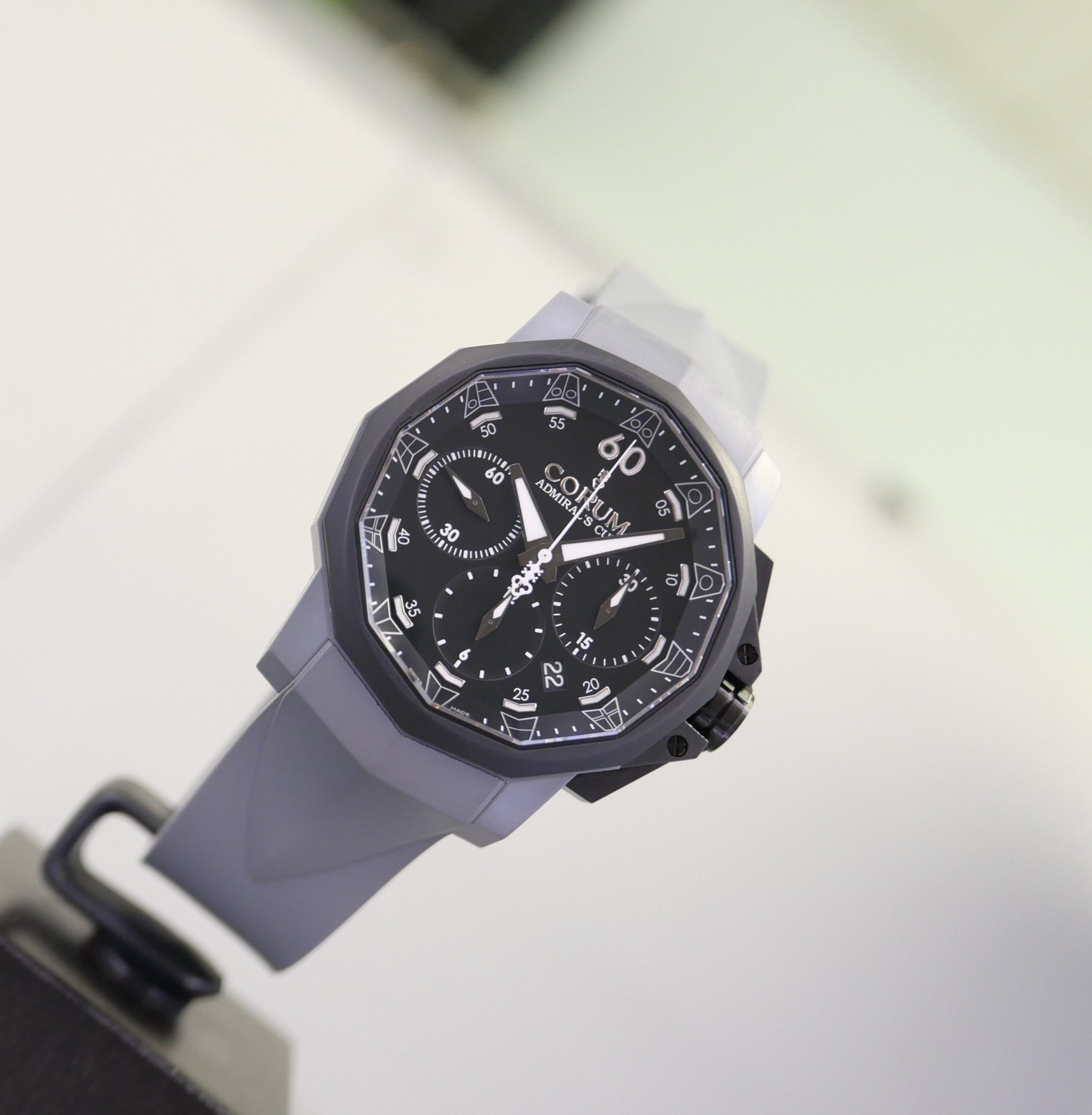 Corum Admiral's Cup Challenger 44 Chrono Fullset LTD – Bild 5