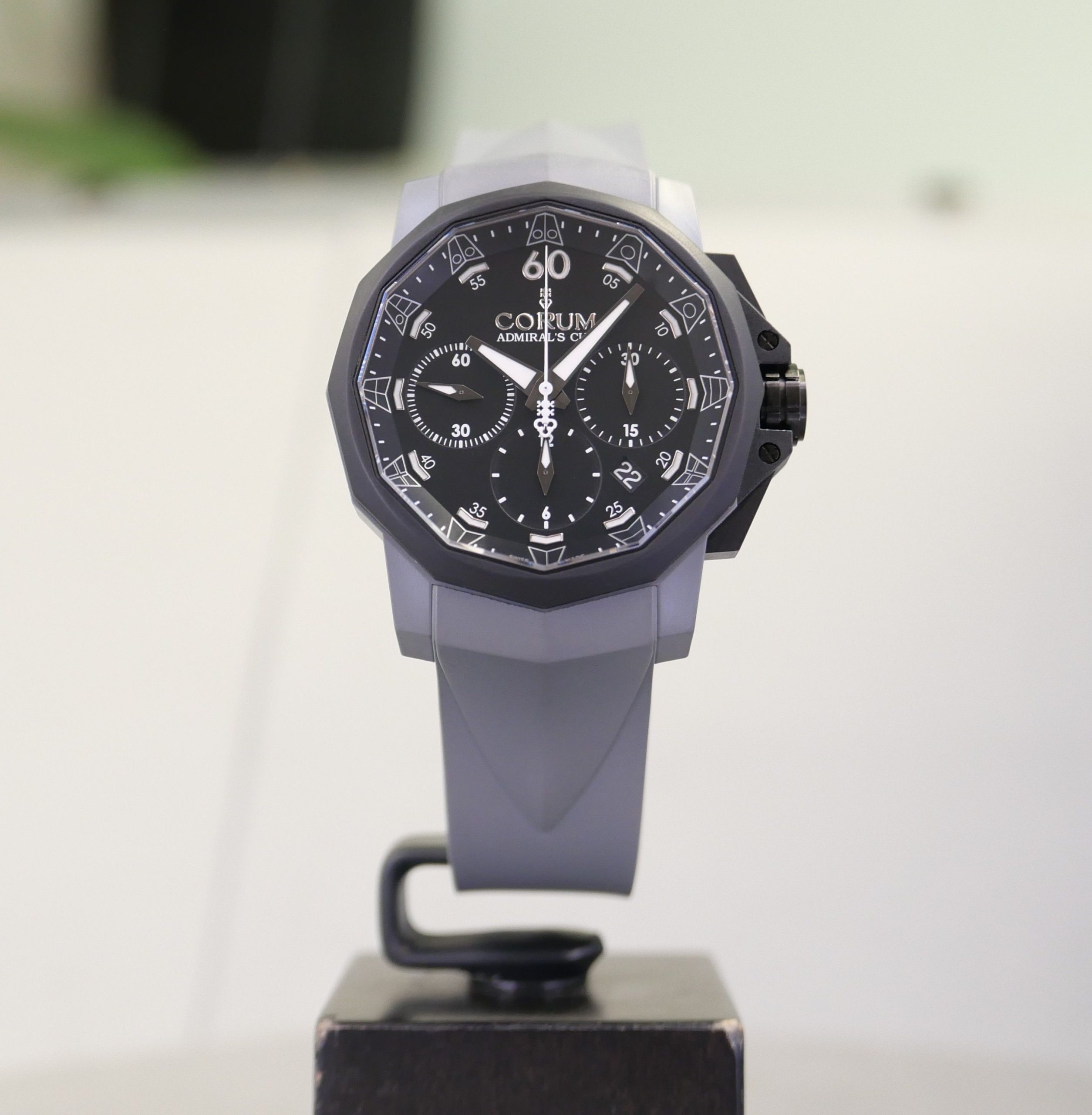 Corum Admiral's Cup Challenger 44 Chrono Fullset LTD – Bild 7