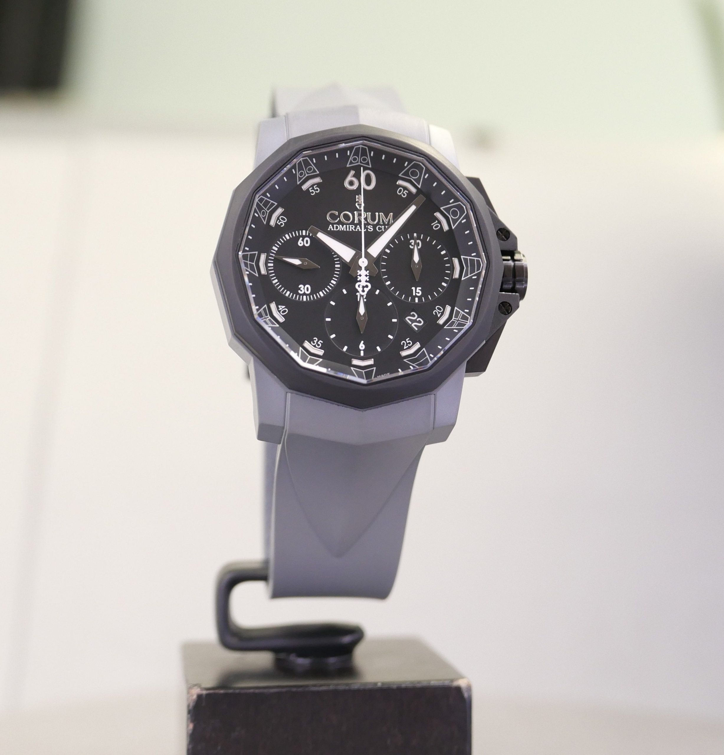 Corum Admiral's Cup Challenger 44 Chrono Fullset LTD – Bild 8
