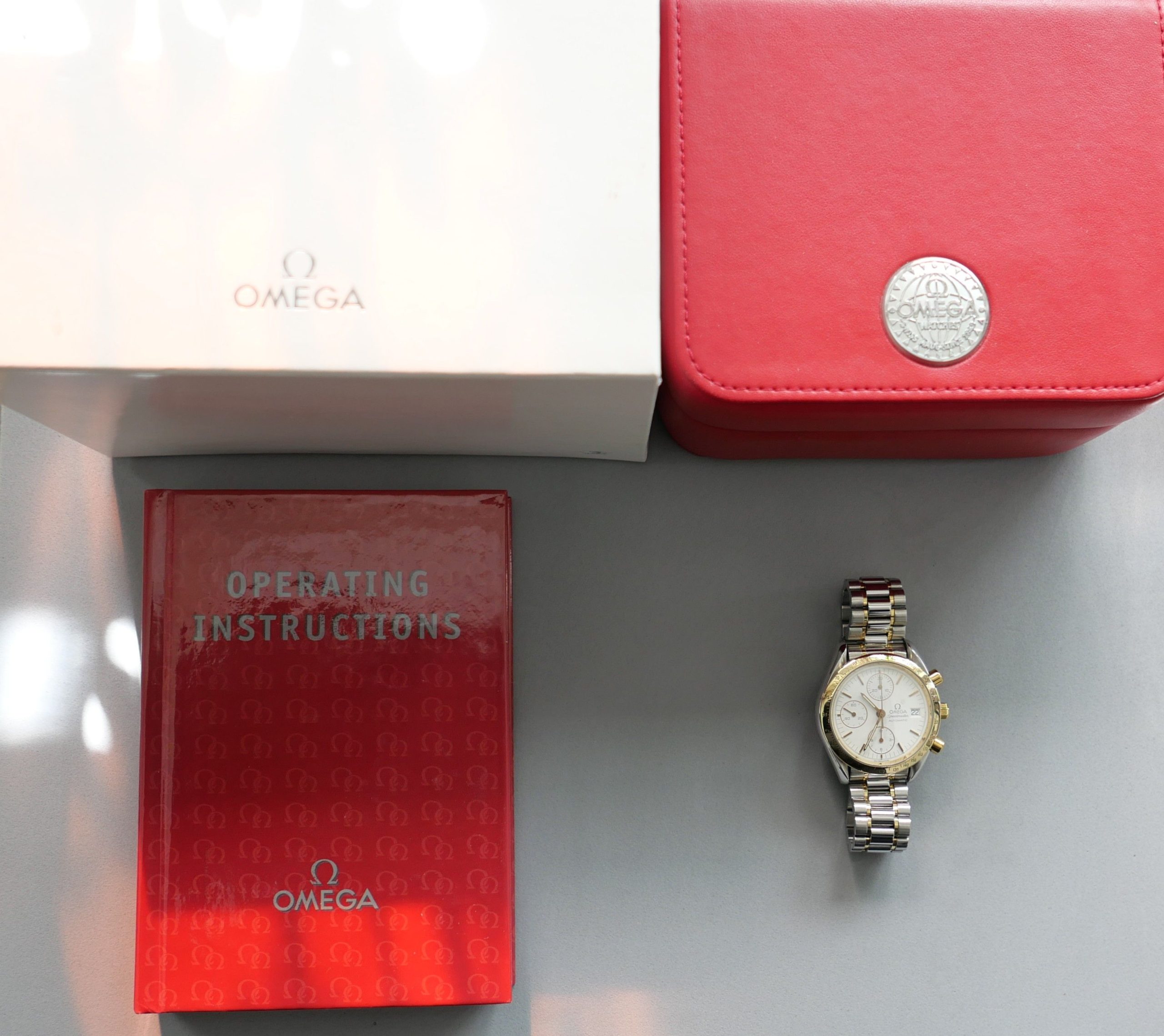 Omega Speedmaster Date – Bild 16