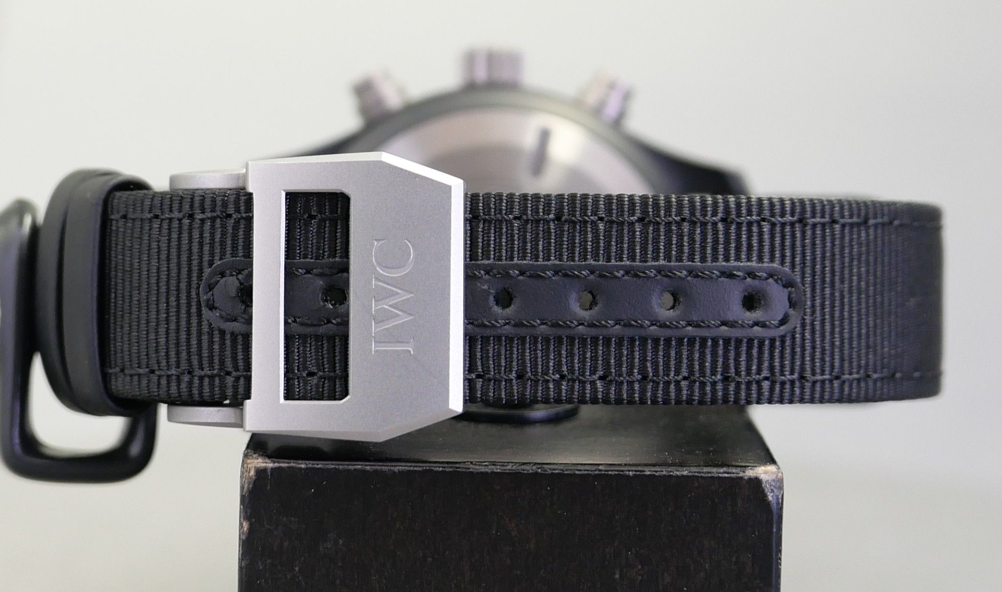 IWC Pilot's Watch Chronograph TOP GUN Full Set Ungetragen 03/26 – Bild 14